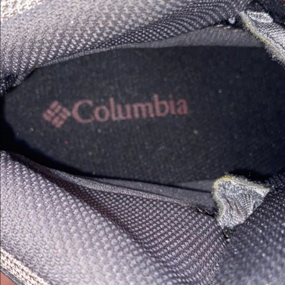 Columbia Unisx Gray Crestwood Mid Waterproof Hiking Boot